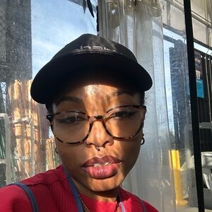 Meet your Posher, Moriah